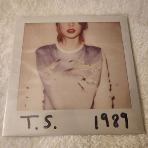 Taylor swift vinyl